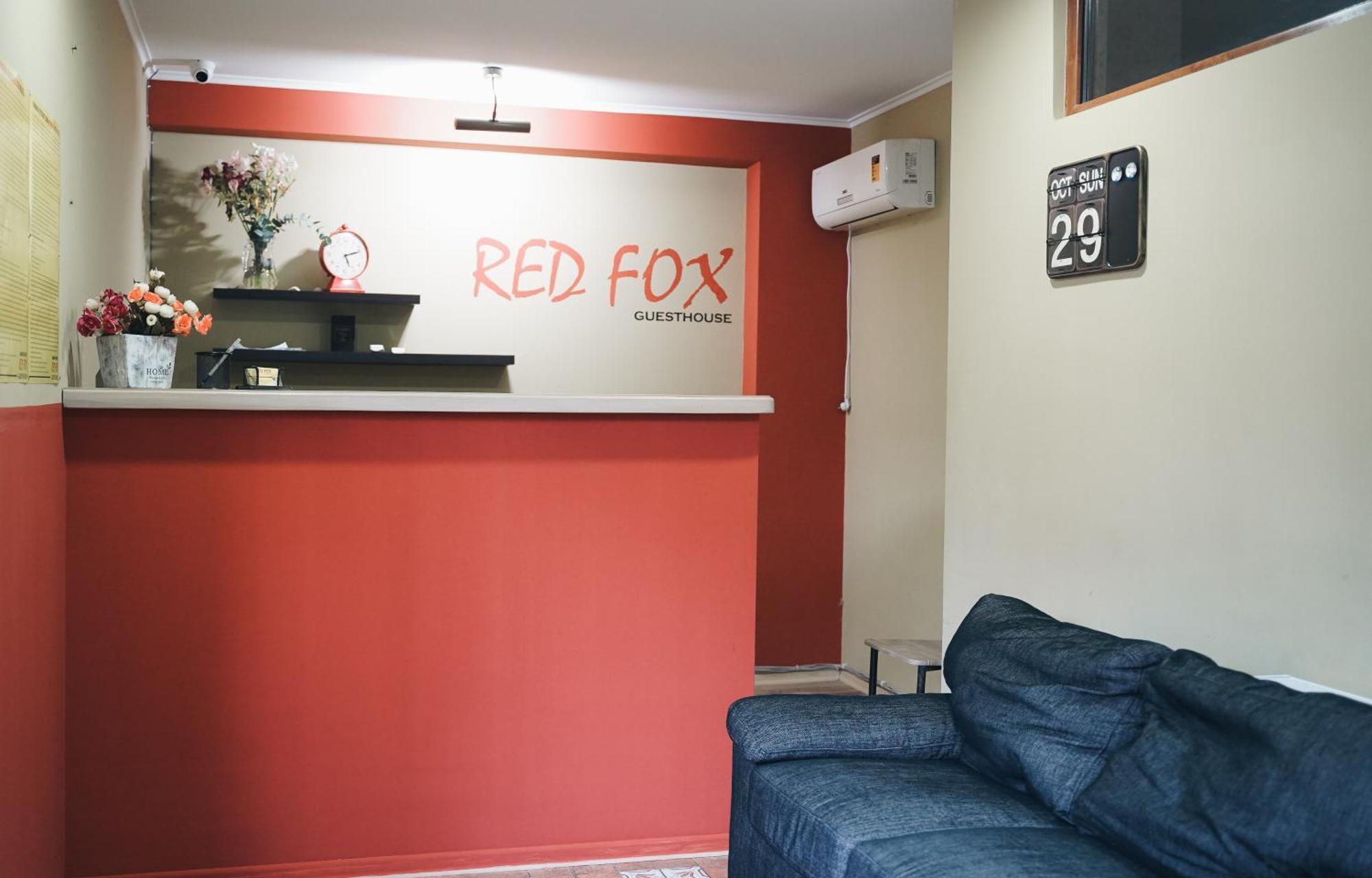 Red Fox Guesthouse Tbilisi Buitenkant foto