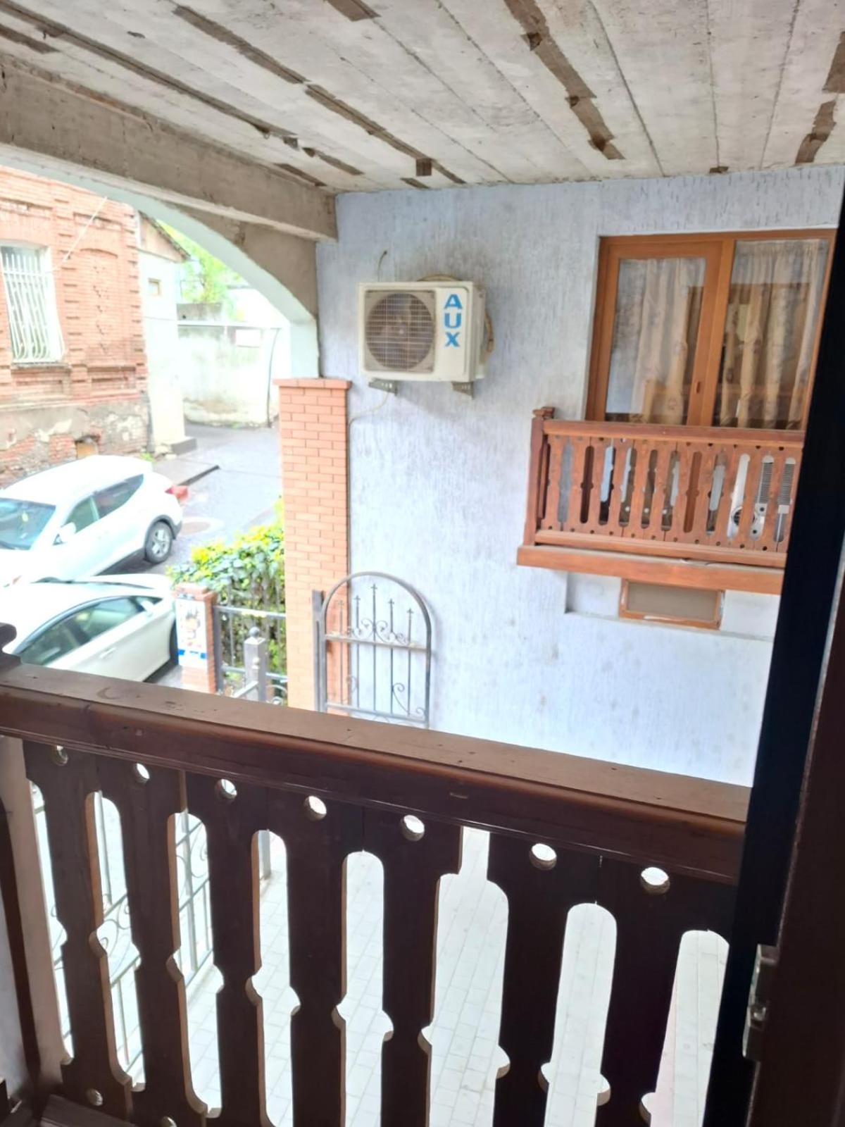 Hotel Alaverdi Palace Tbilisi Buitenkant foto