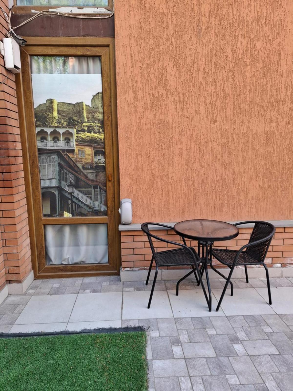 Hotel Alaverdi Palace Tbilisi Buitenkant foto