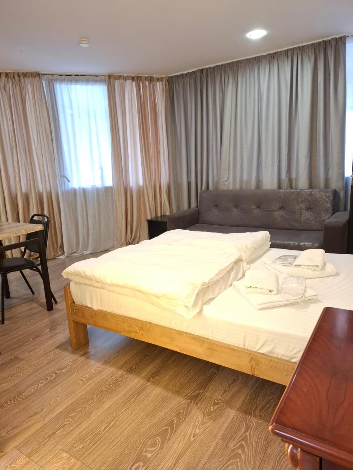 Hotel Alaverdi Palace Tbilisi Buitenkant foto