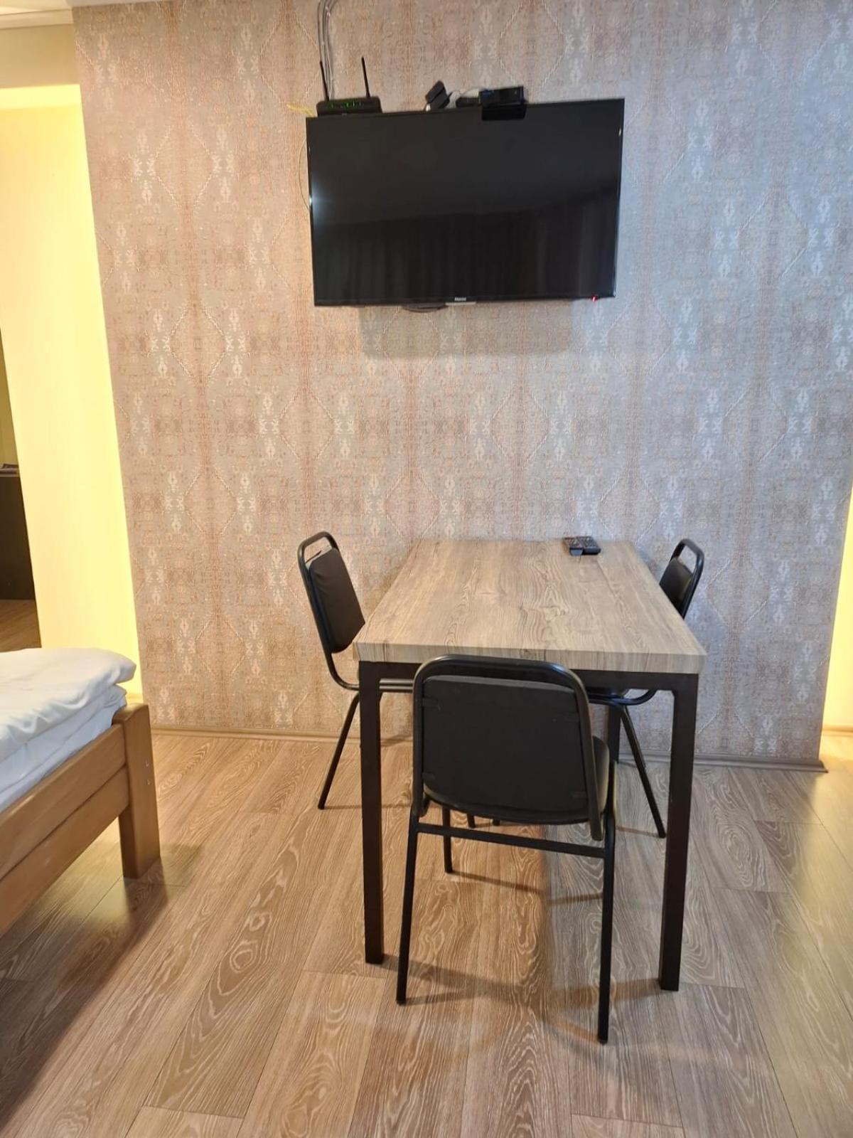 Hotel Alaverdi Palace Tbilisi Buitenkant foto